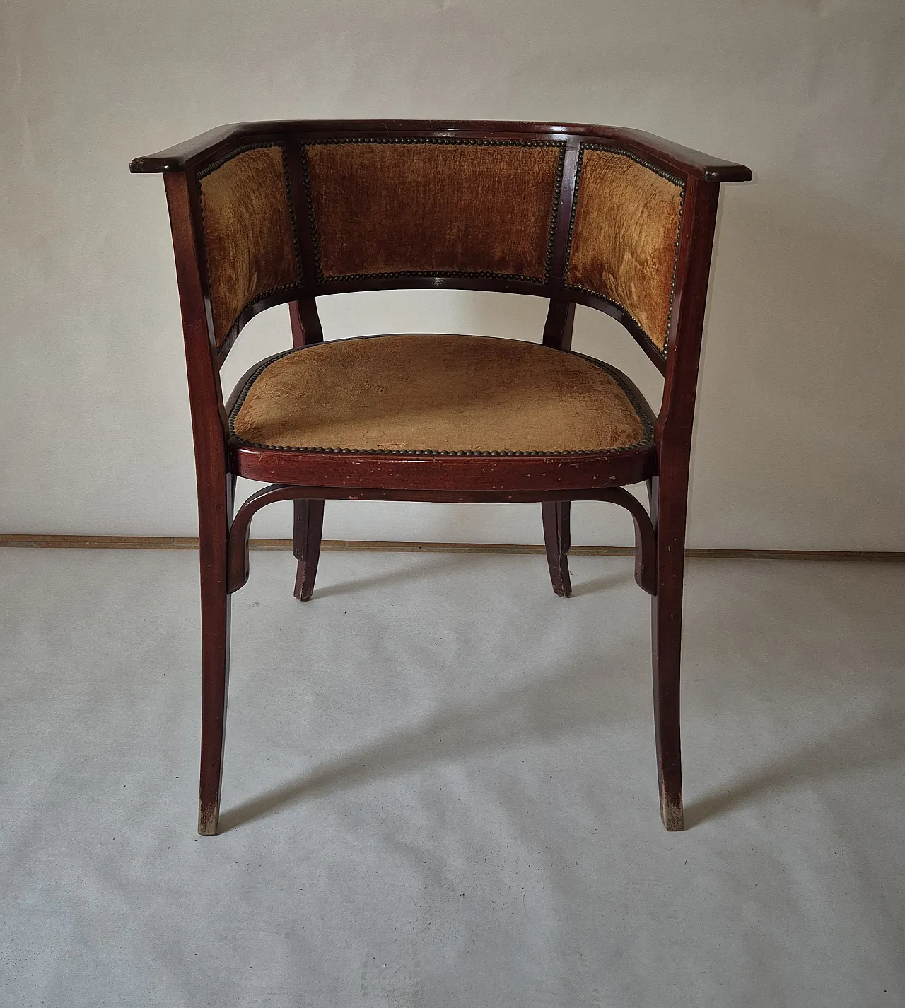 Thonet Mundus living room, early 20th century 7