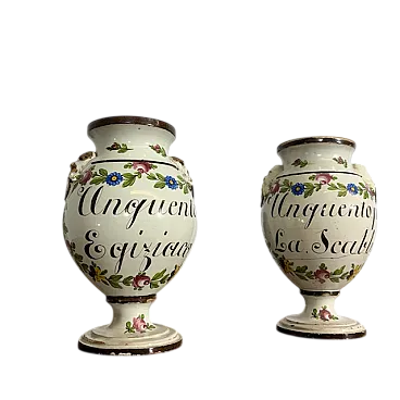 Coppia di vasi dipinti da farmacia, fine '700