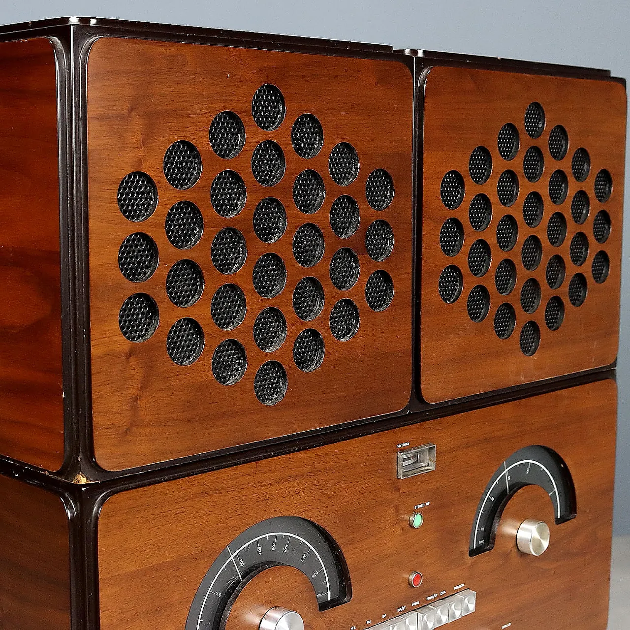 Brionvega RR 126 radiophonograph by Castiglioni, 1960s 9