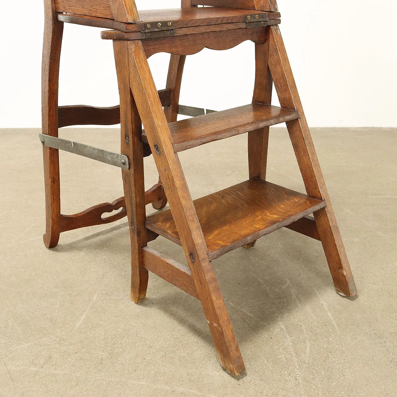 Sedia in rovere trasformabile in scala, '800 5