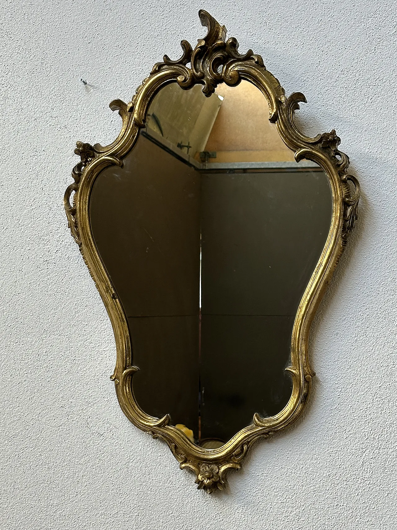 Specchio in legno dorato in stile Luigi XV, '900 3