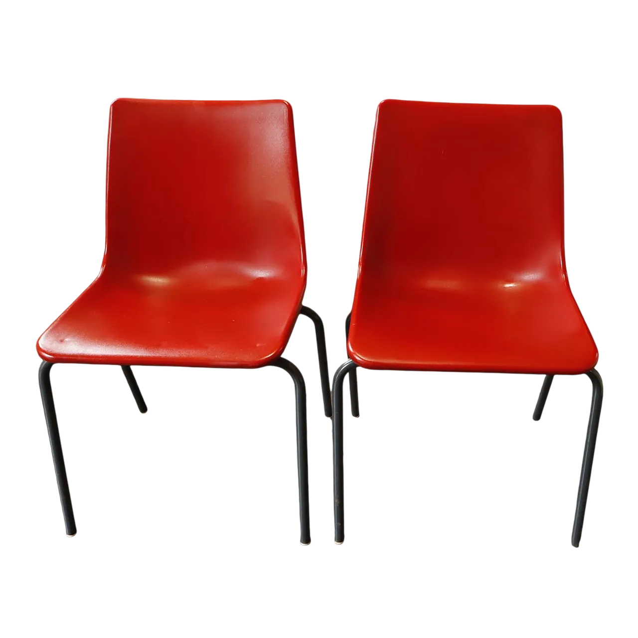 Coppia di sedie in plastica rossa con telaio metallico 9