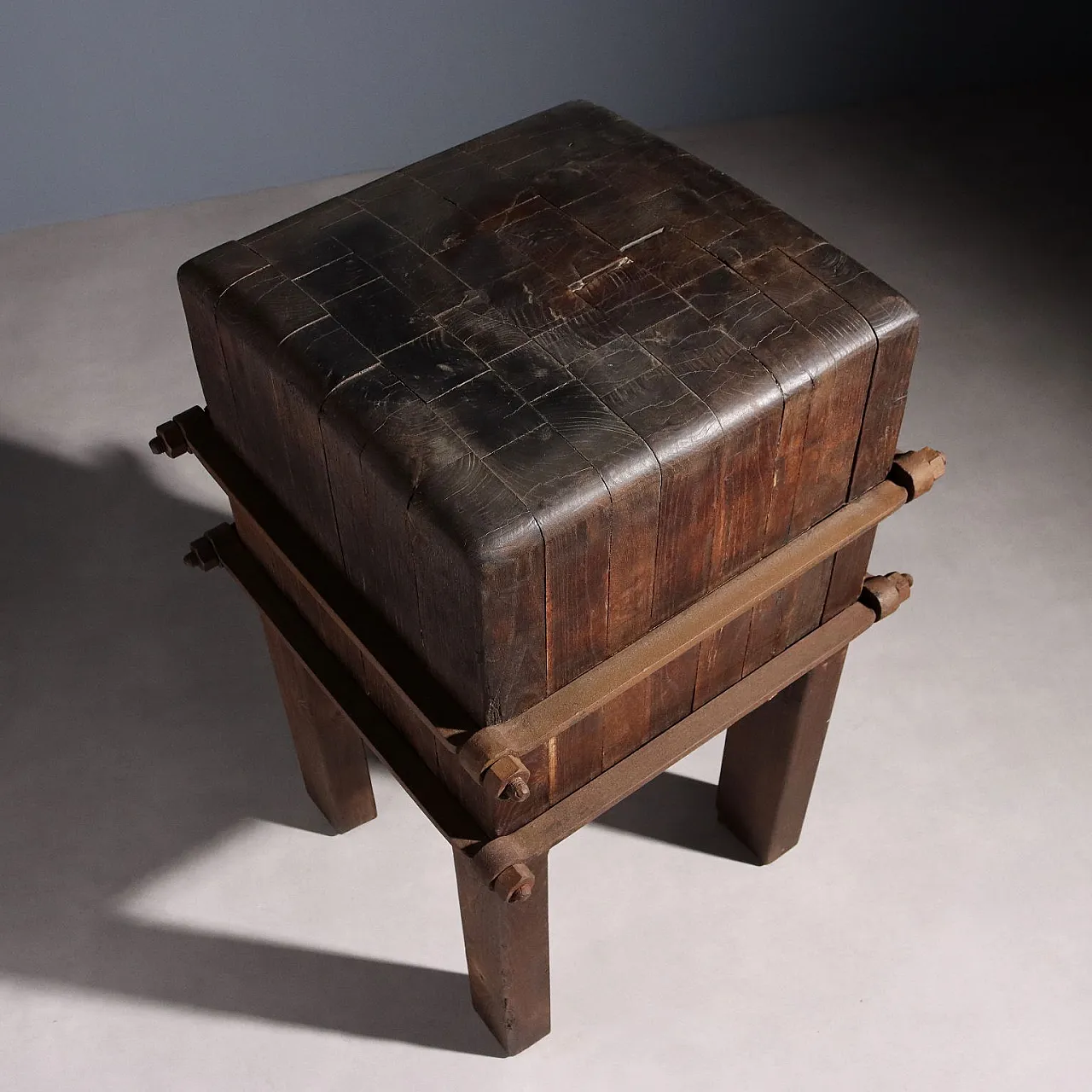 Solid oak cutting board, 20th century 5