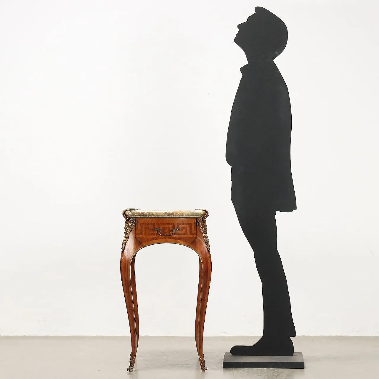 Spruce wood veneer coffee table, 20th century 2