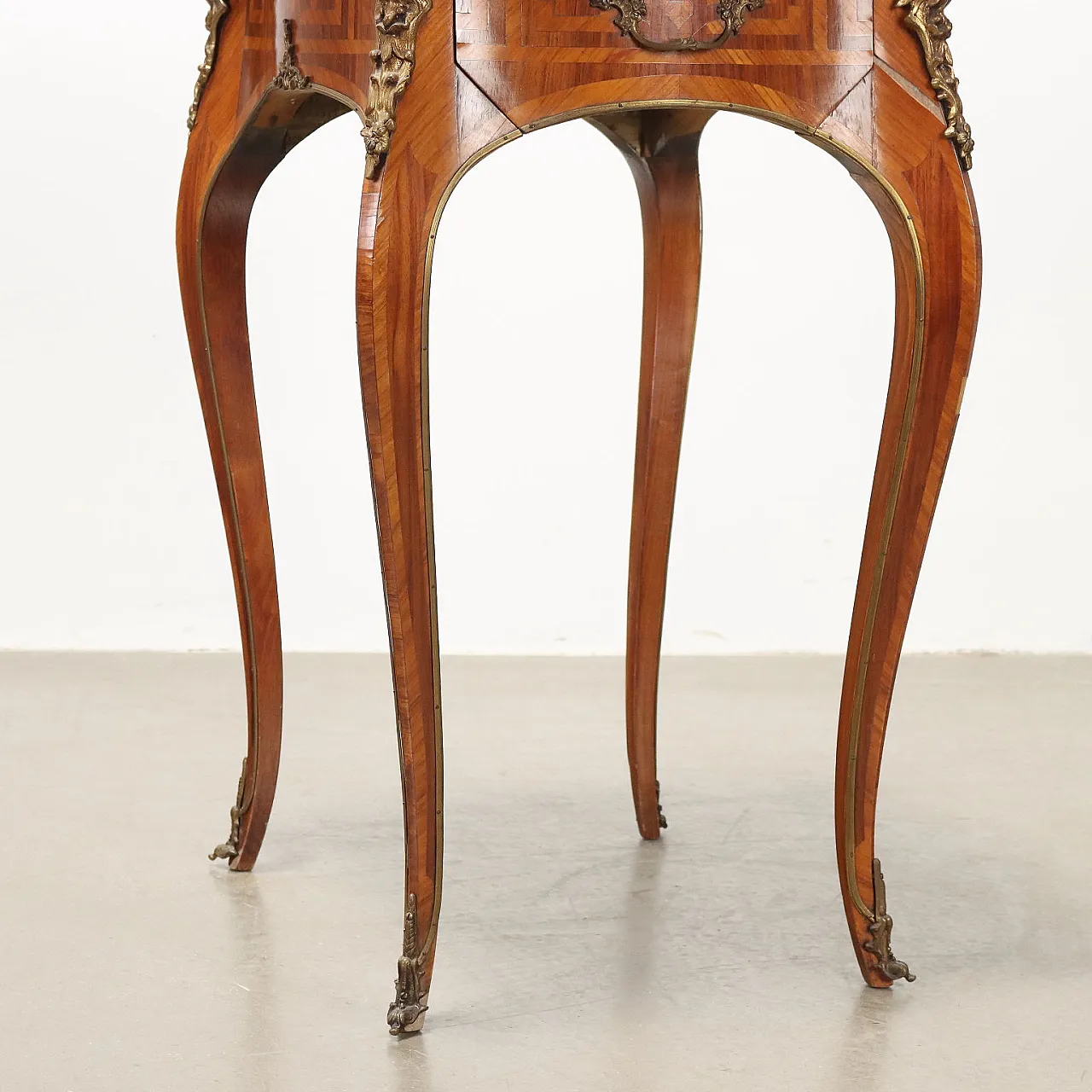 Spruce wood veneer coffee table, 20th century 6