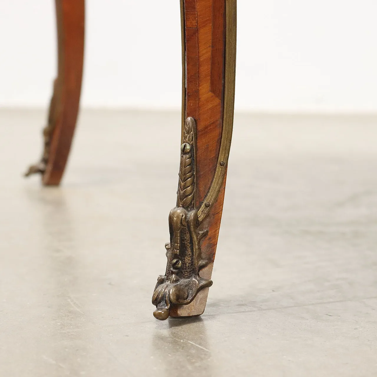 Spruce wood veneer coffee table, 20th century 7