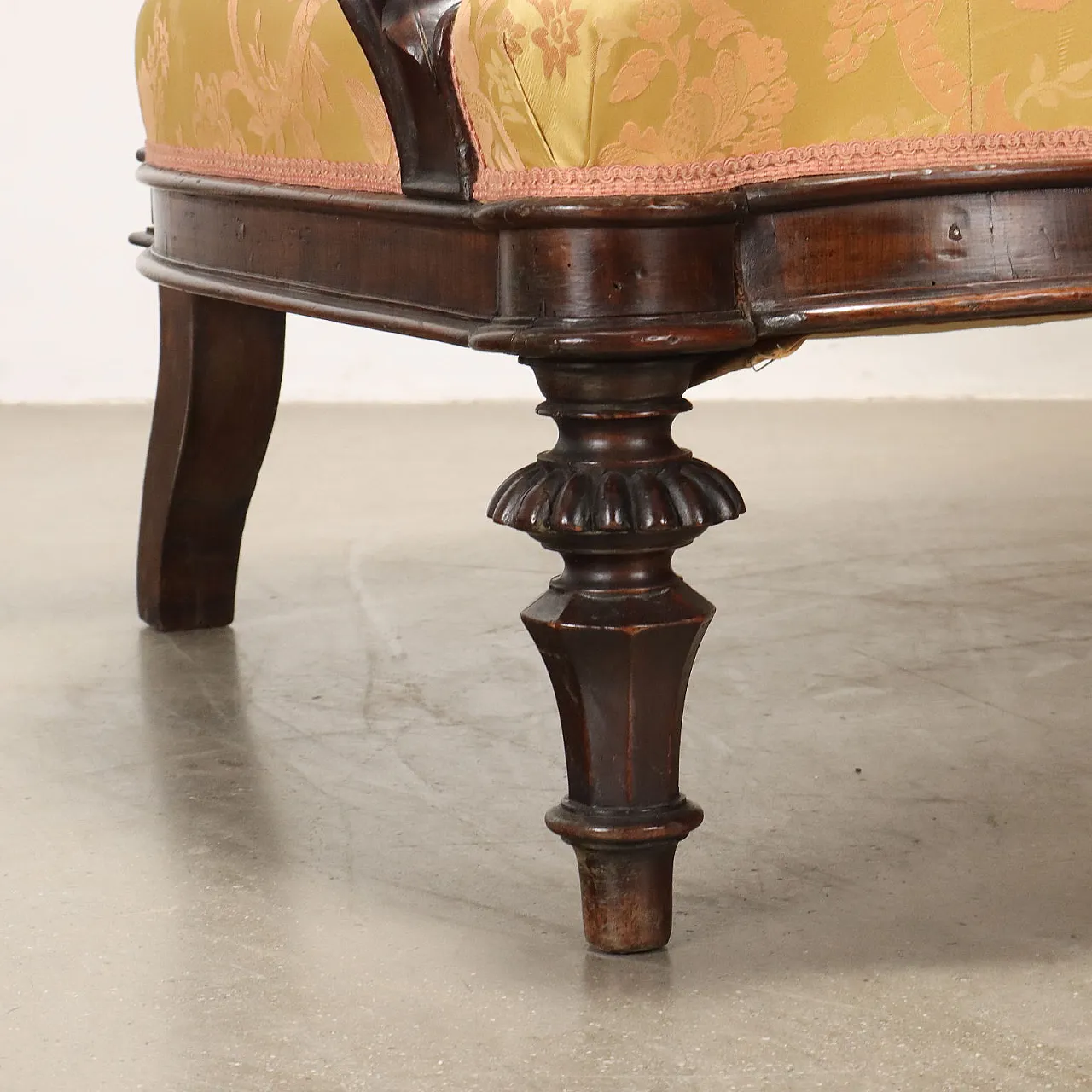 Divano Umbertino in noce, fine '800 6