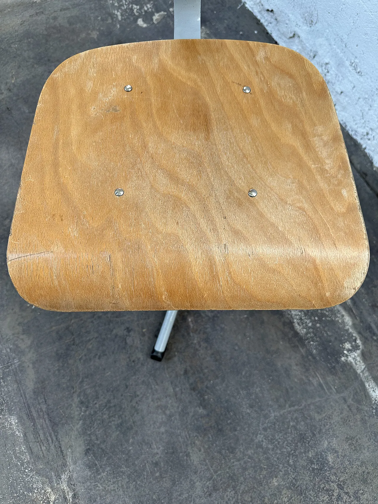 Industrial chair by Bao, 70s 5