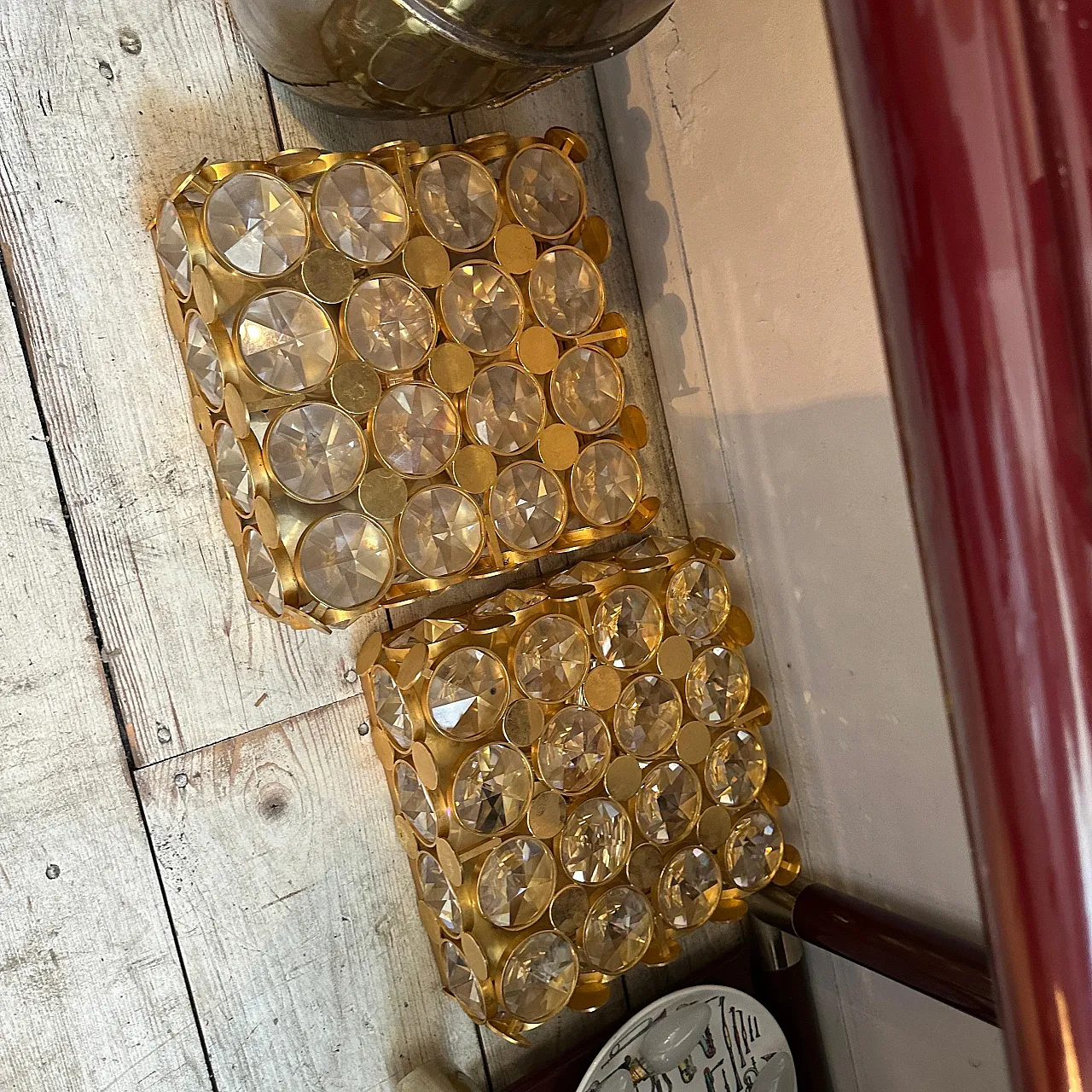 Pair of square appliques in brass and glass, mid-20th century 4