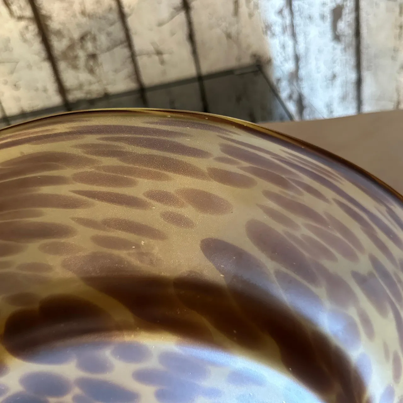 Centrotavola rotondo in vetro con guscio di tartaruga, anni '70 4