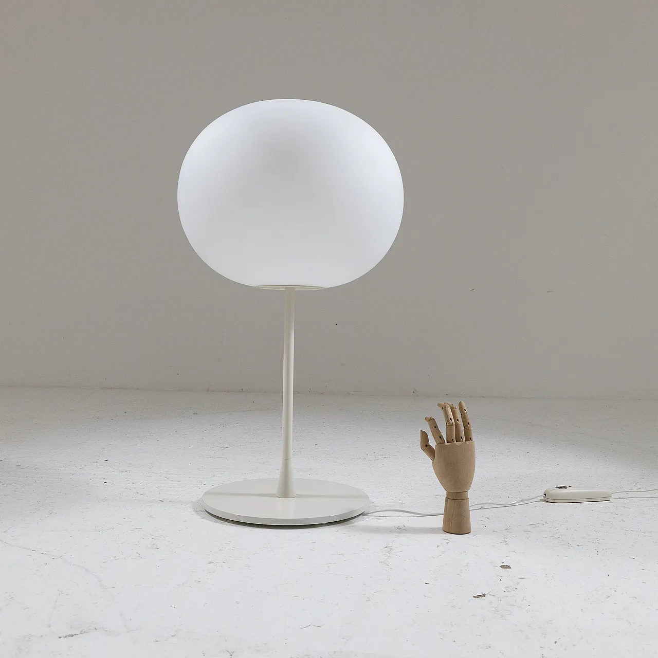 Glo-Ball T table lamp by Jasper Morrison for Flos, 1990s 4