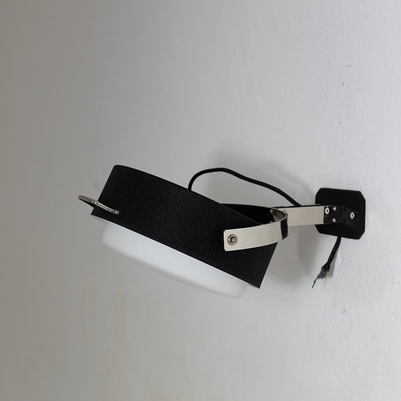 Lampada da parete Targetti modello 2/051, anni '80 3