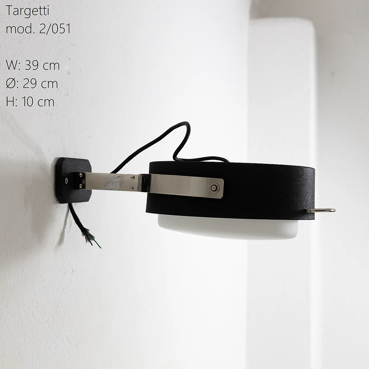 Lampada da parete Targetti modello 2/051, anni '80 9