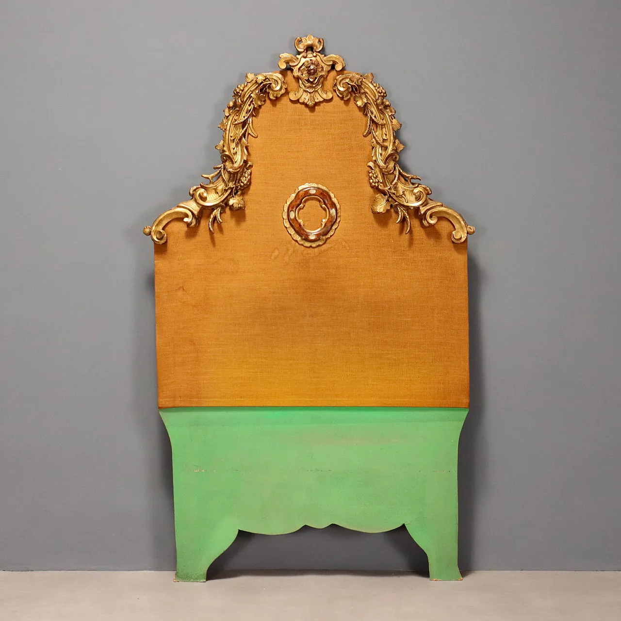 Testiera in legno e tessuto, '800 1