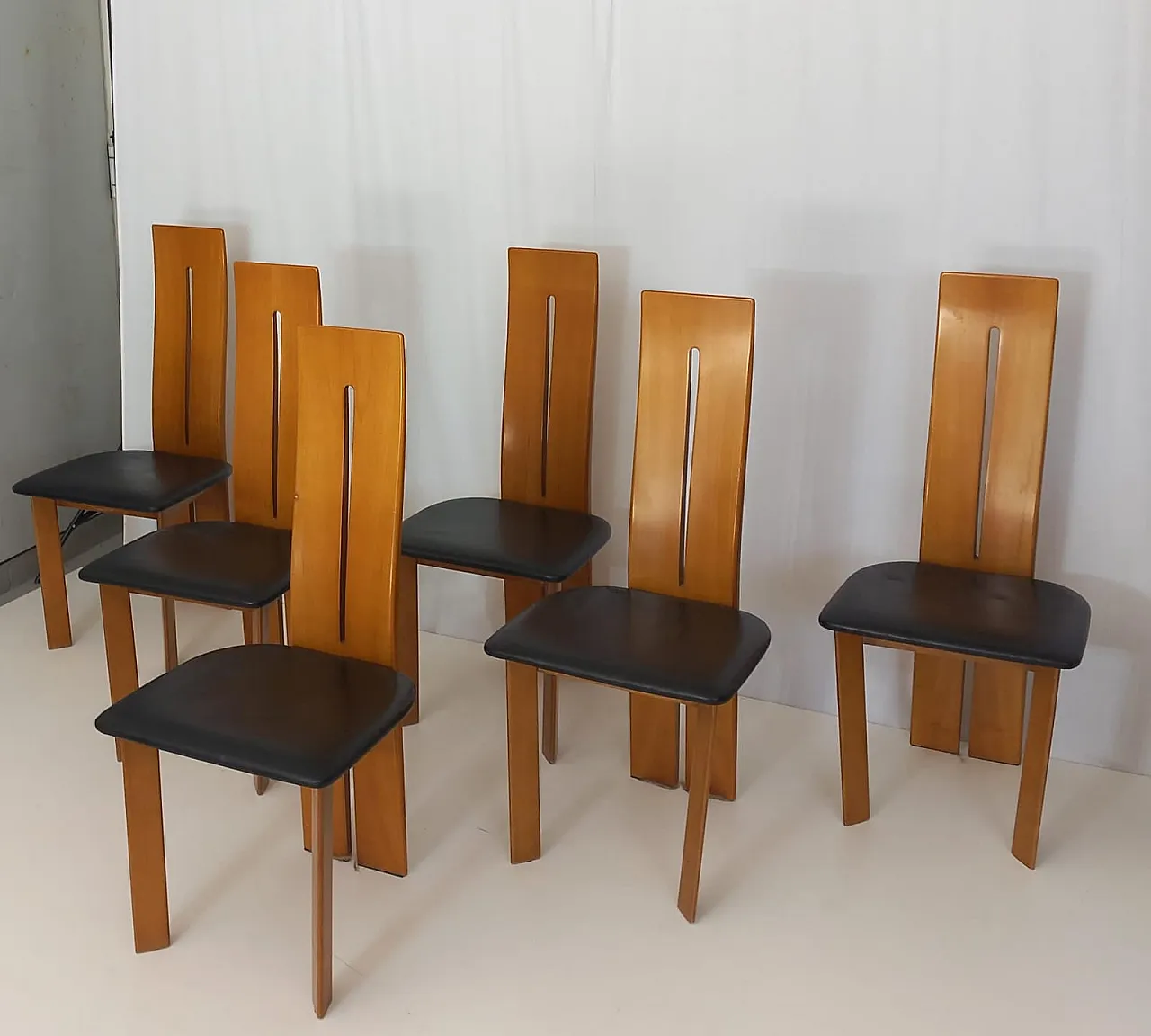 6 chairs by Mario Marenco for Mobilgirgi, 70s 13