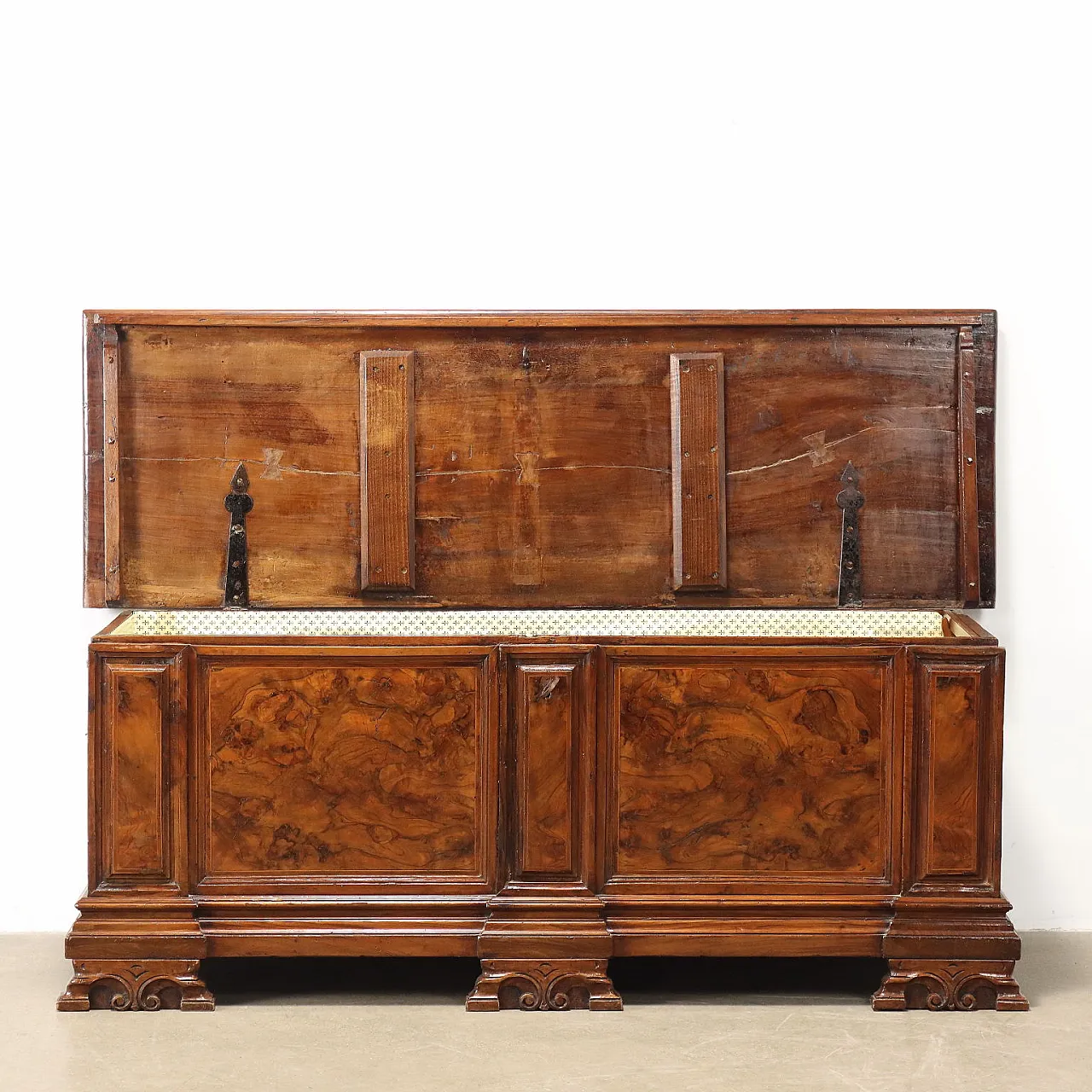 Cassapanca in legno, '700 4