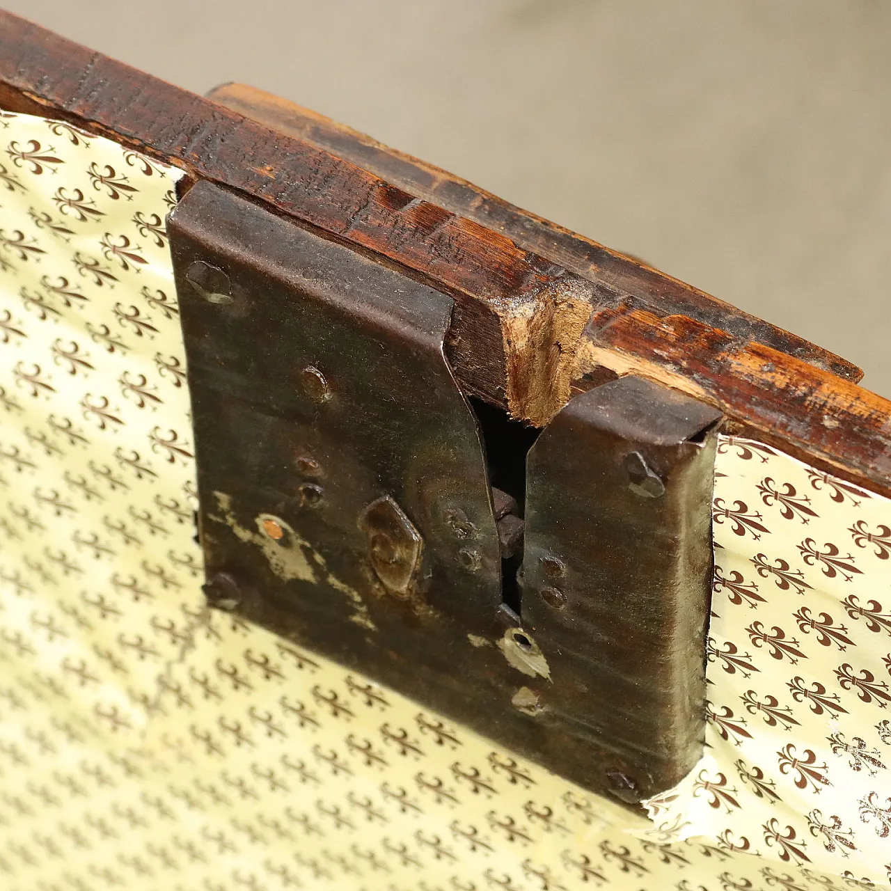 Cassapanca in legno, '700 9