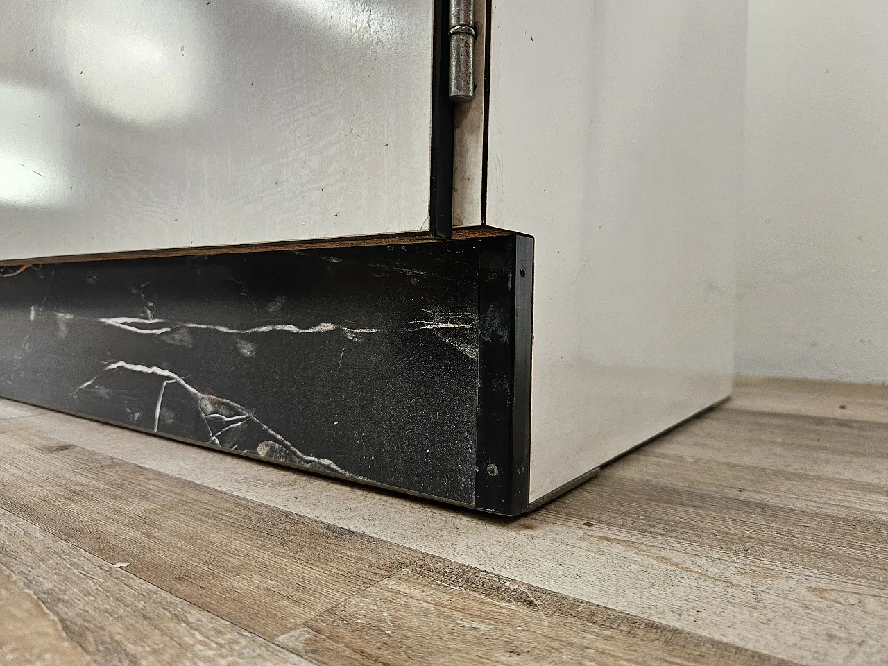 Kitchen Credenza in Formica White Marble Effect, 1970s 24