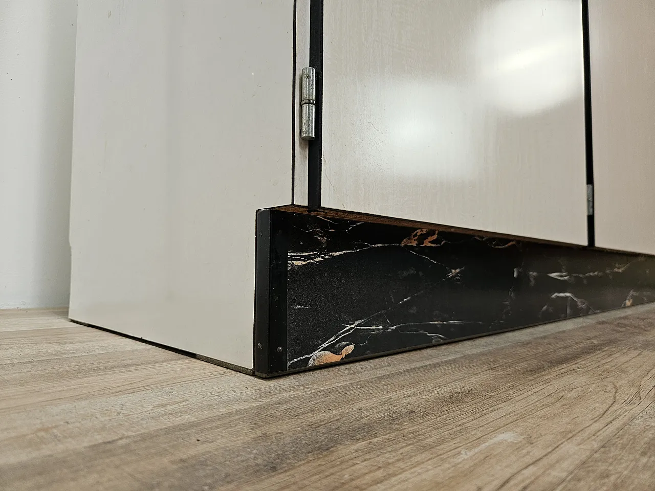 Kitchen Credenza in Formica White Marble Effect, 1970s 27