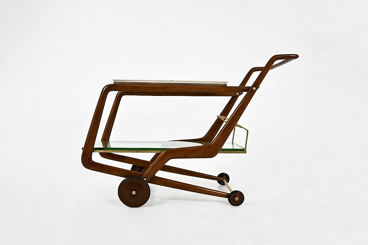 Italiano che serve carrello, anni '60 5