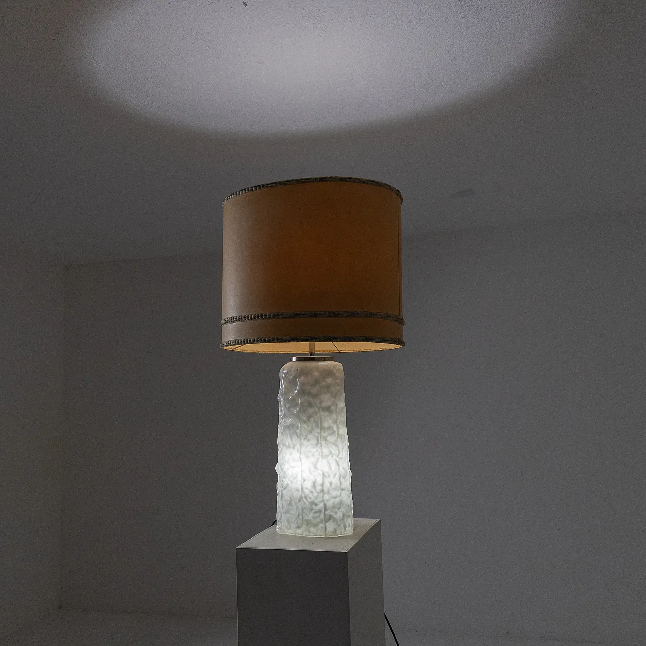 Bone table lamp by Carlo Nason for AV Mazzega, 1970s 8