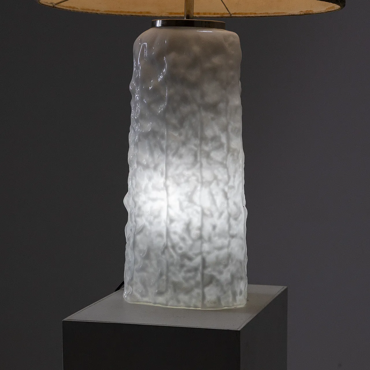 Bone table lamp by Carlo Nason for AV Mazzega, 1970s 9