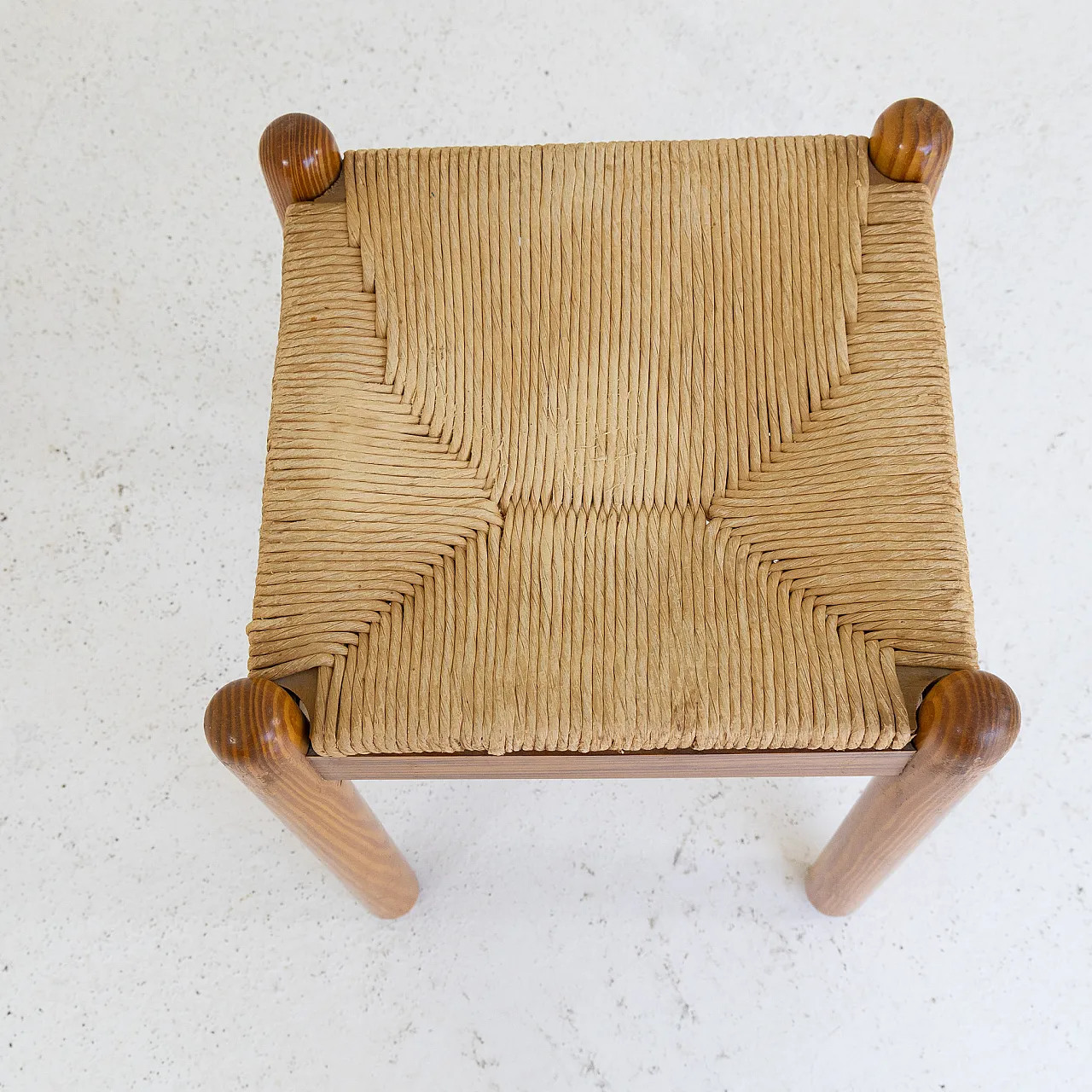 Coppia di sgabelli in larice e corda, anni '70 3