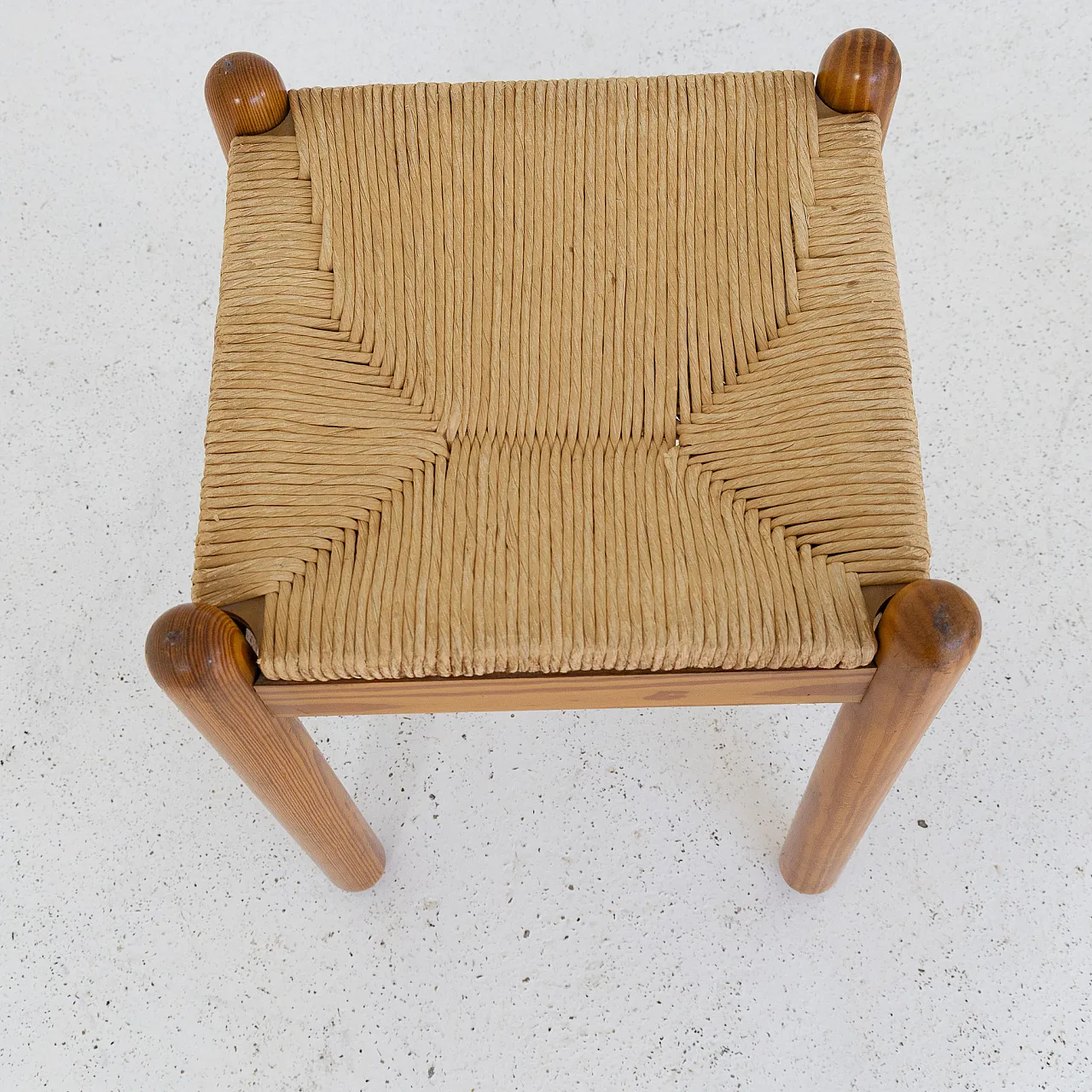 Coppia di sgabelli in larice e corda, anni '70 4