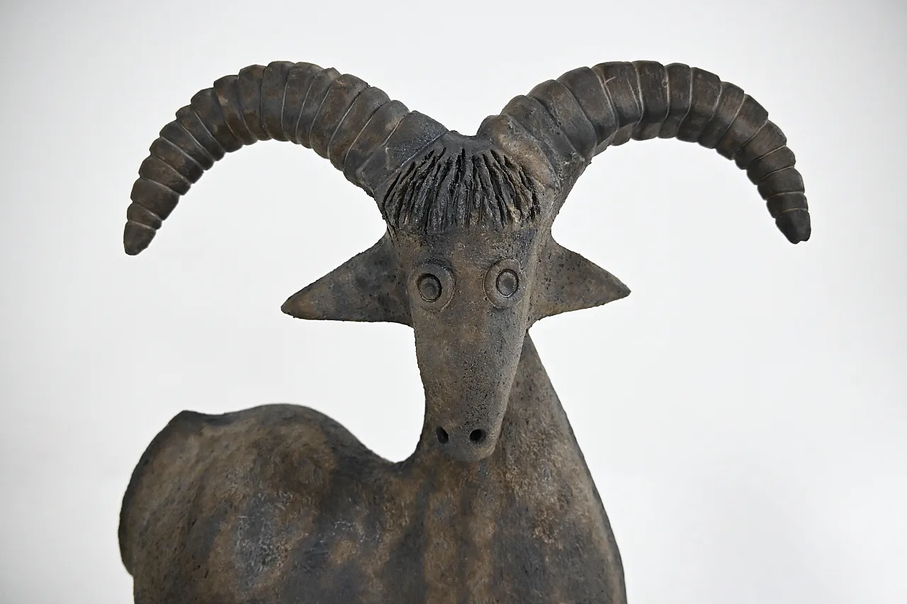 Capra in ceramica di Dominique Pouchein 6
