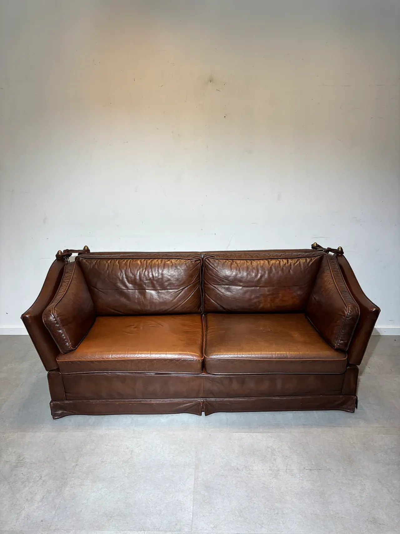 Leather sofa, late 20th century 3