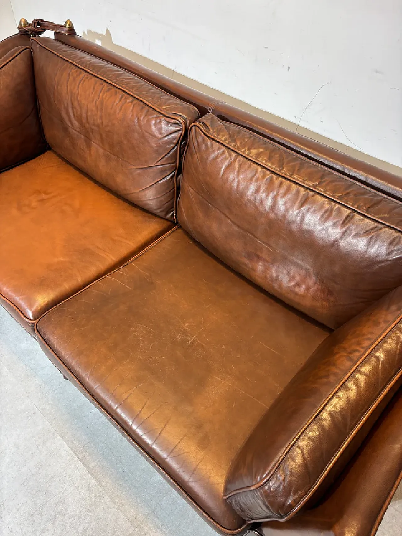 Leather sofa, late 20th century 7