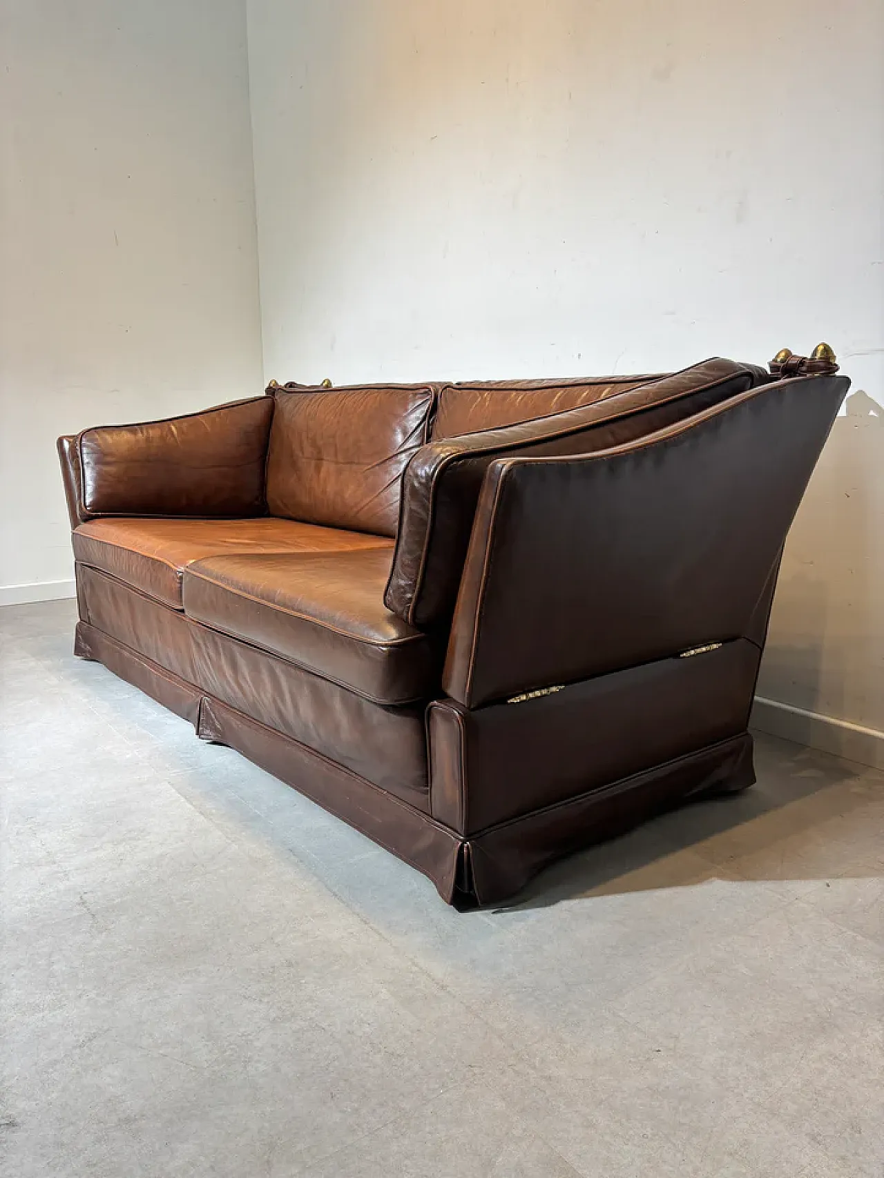 Leather sofa, late 20th century 10