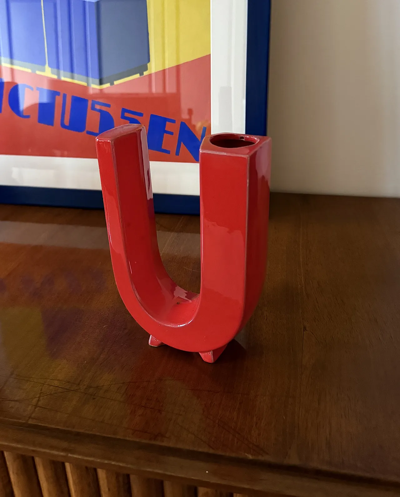 Red solifleur vase letter u space age, marcel bassoau france 1970 4