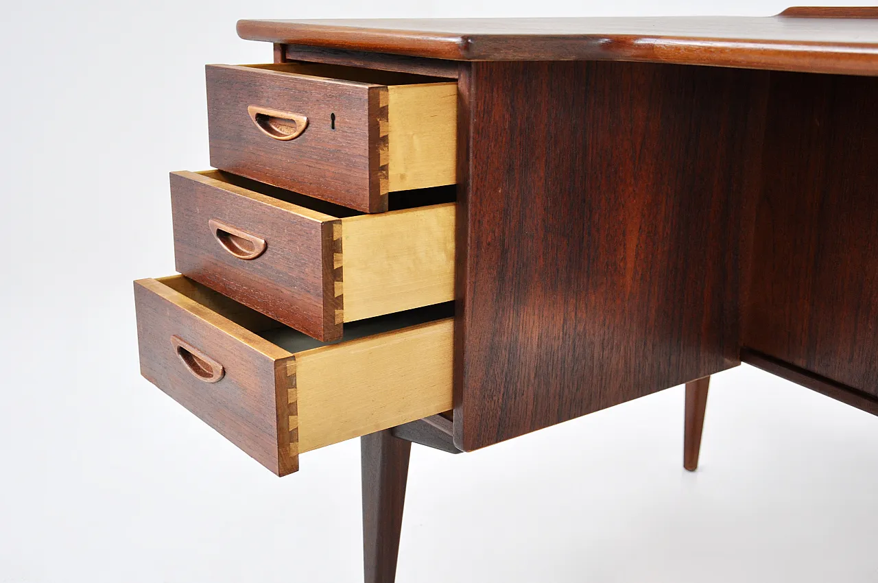 Boomerang desk Model A10 by Göran Strand for Lelangs Möbelfabrik, 1960 7