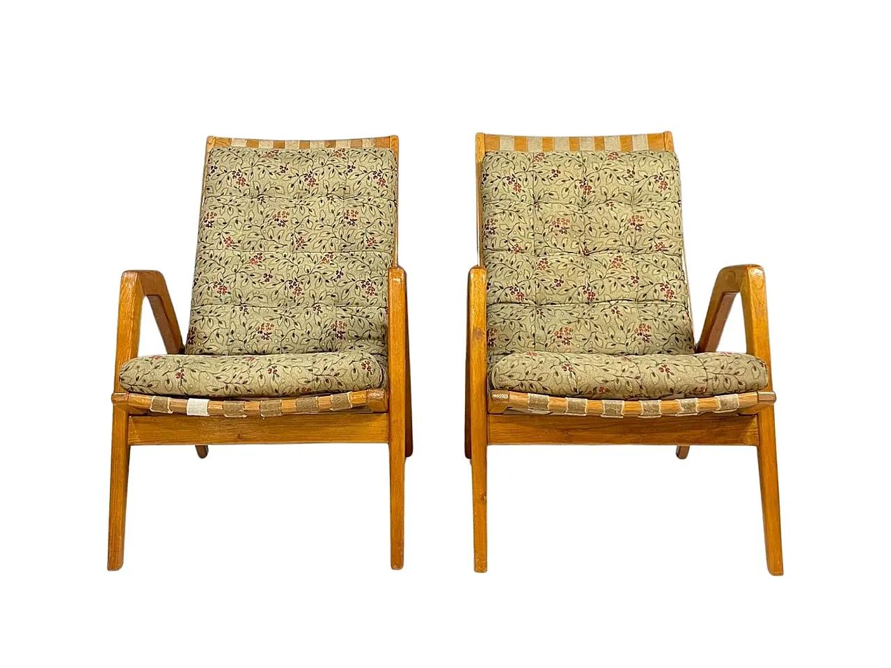 Pair of lounge chairs by Jan Vaněk with removable cushions, 1940s 1