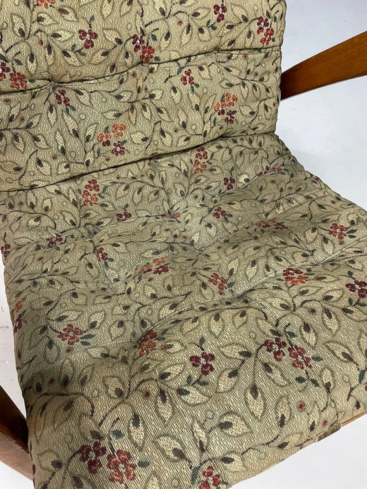 Pair of lounge chairs by Jan Vaněk with removable cushions, 1940s 6