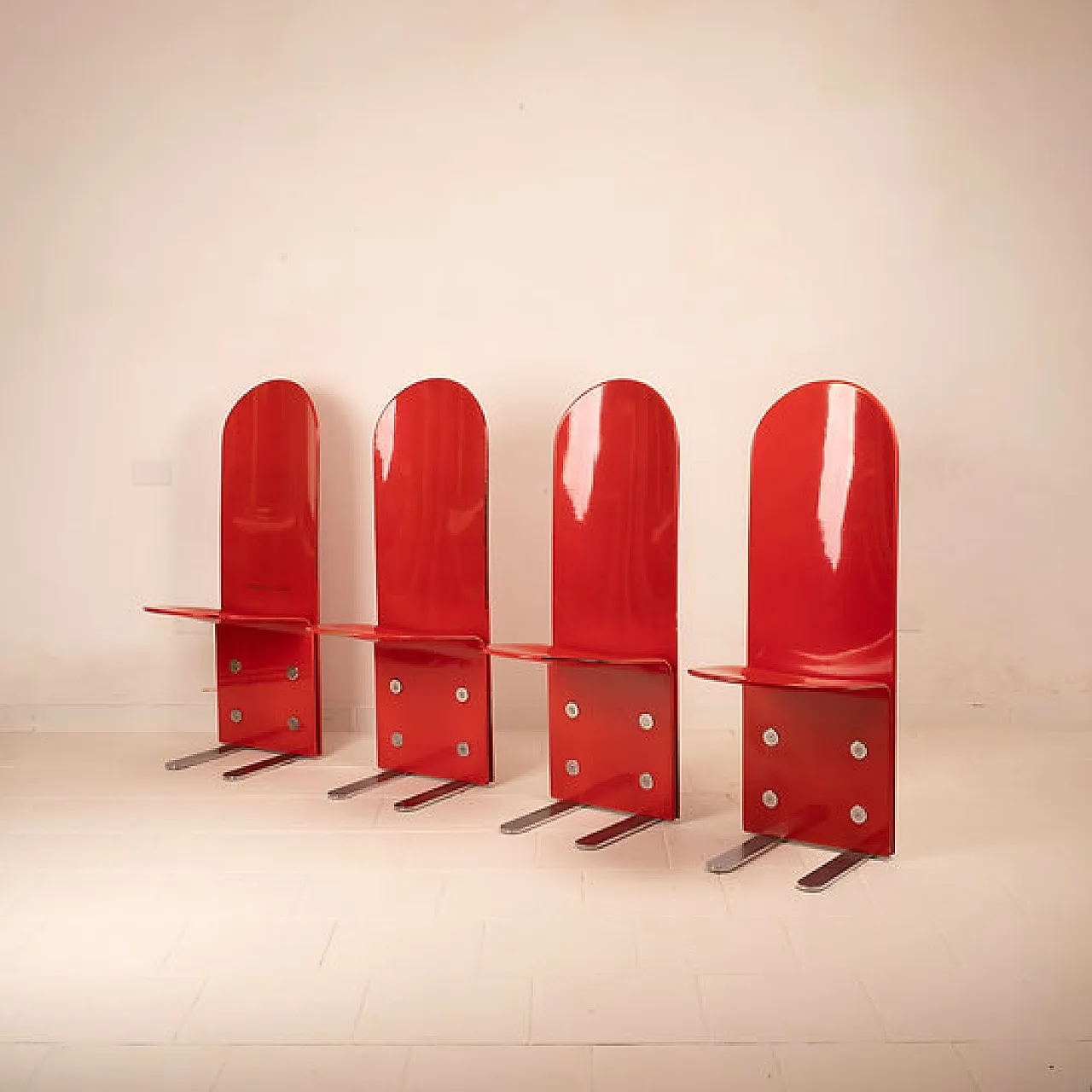 4 Sedie Pellicano di Luigi Saccardo per Arrmet, anni '70 3