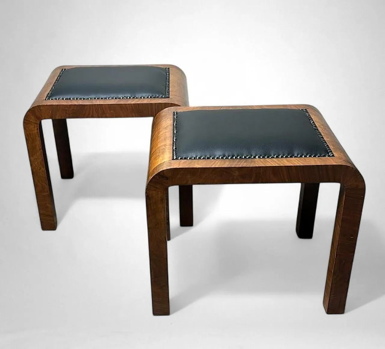 Pair Of Austrian Deco stools in walnut, 1930s 4