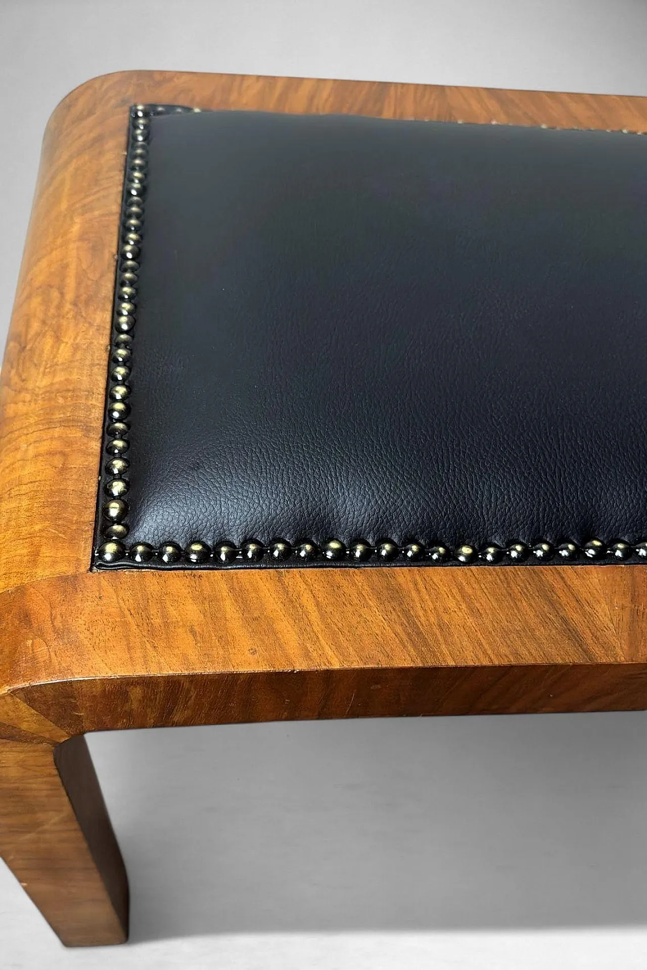 Sgabello Art Deco in radica di noce austriaca, anni '30 11