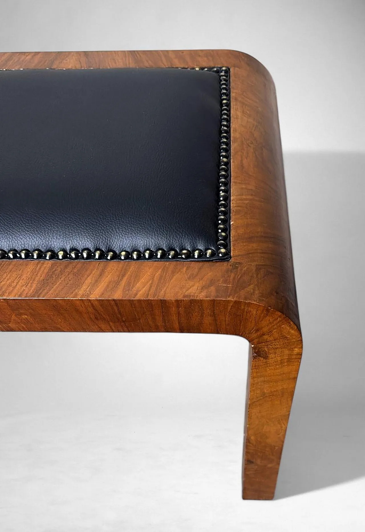 Sgabello Art Deco in radica di noce austriaca, anni '30 13