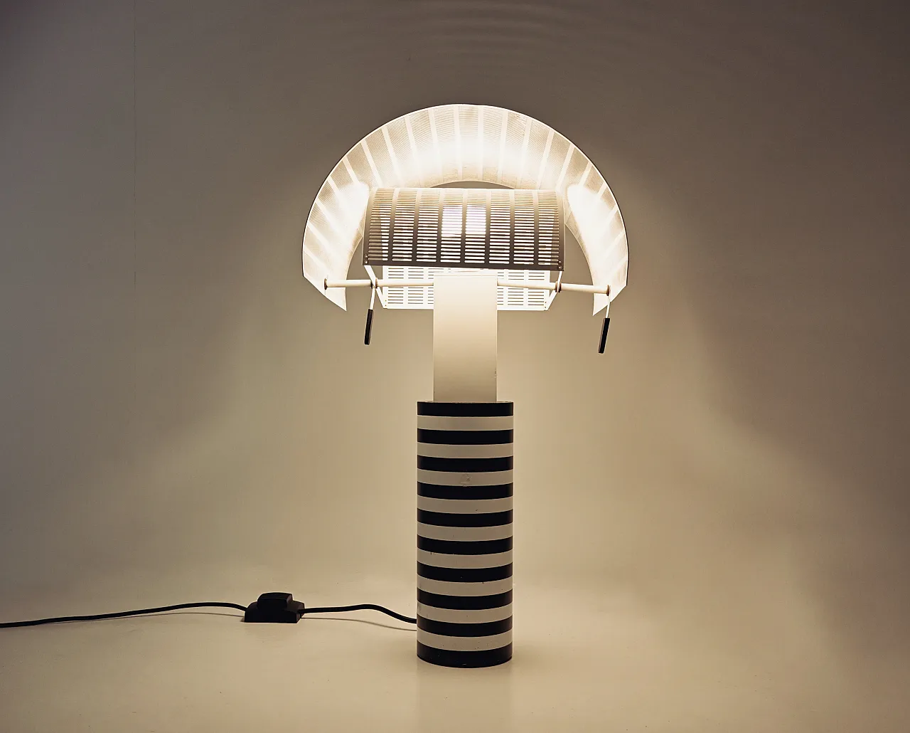 Lampada da tavolo Shogun di Mario Botta per Artemide, anni '80 6