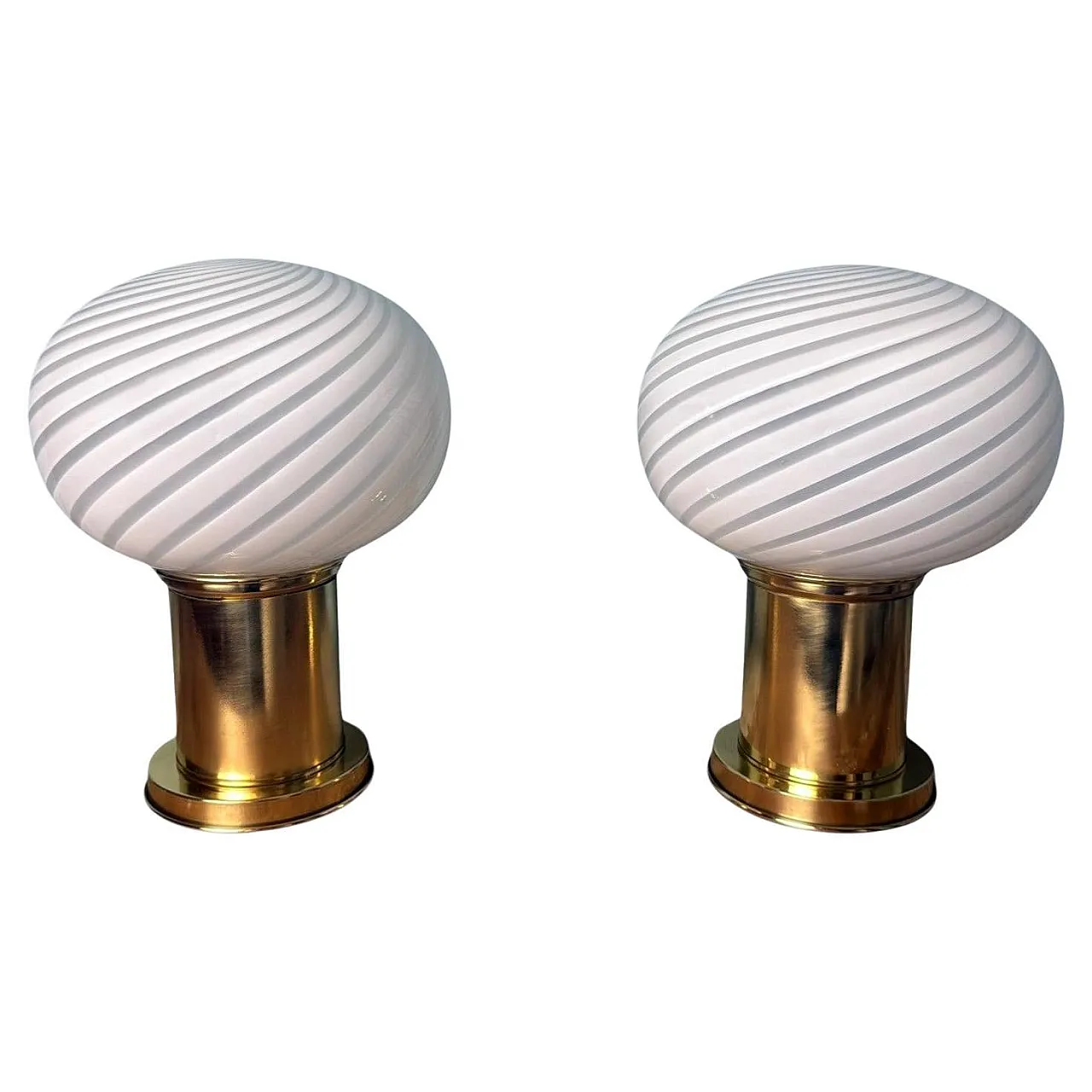 Coppia di lampade in ottone e vetro di Murano, anni '80 1