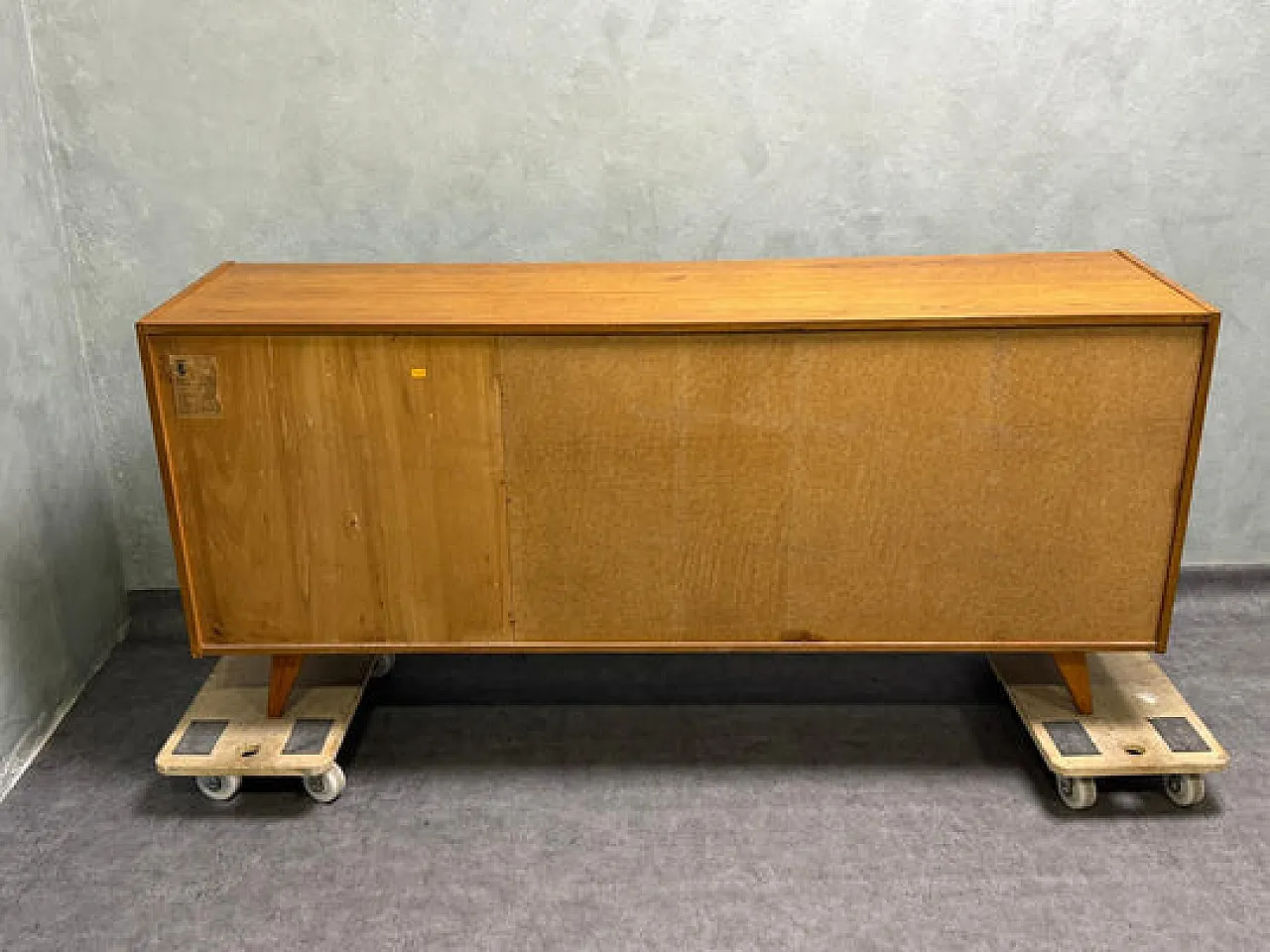 U-460 sideboard by Jiri Jiroutek for Interier Praha, 1960s 8