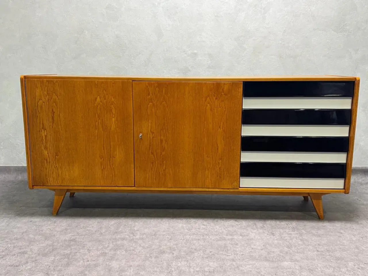 U-460 sideboard by Jiri Jiroutek for Interier Praha, 1960s 9