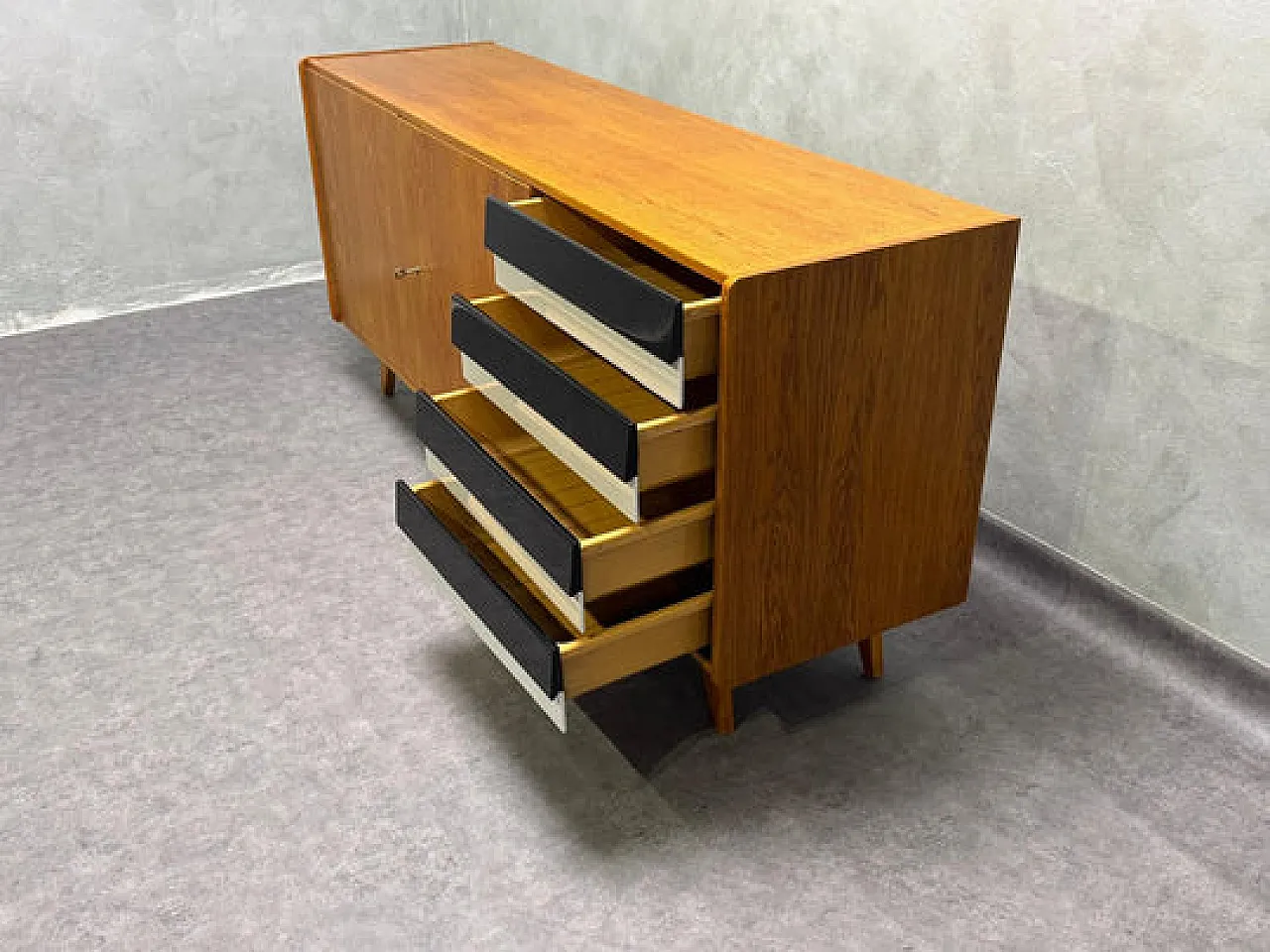 U-460 sideboard by Jiri Jiroutek for Interier Praha, 1960s 11