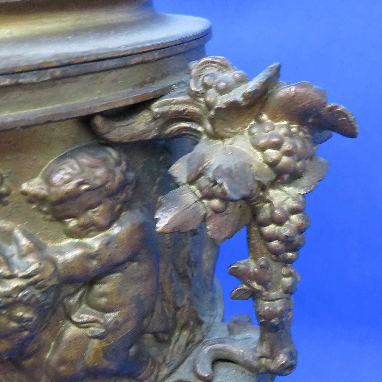 Vaso urna lidded clodion bronzato metallico bronzato 11