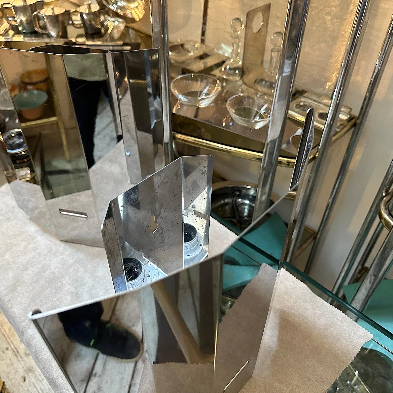 Coppia di applique moderne in acciaio, anni '80 6