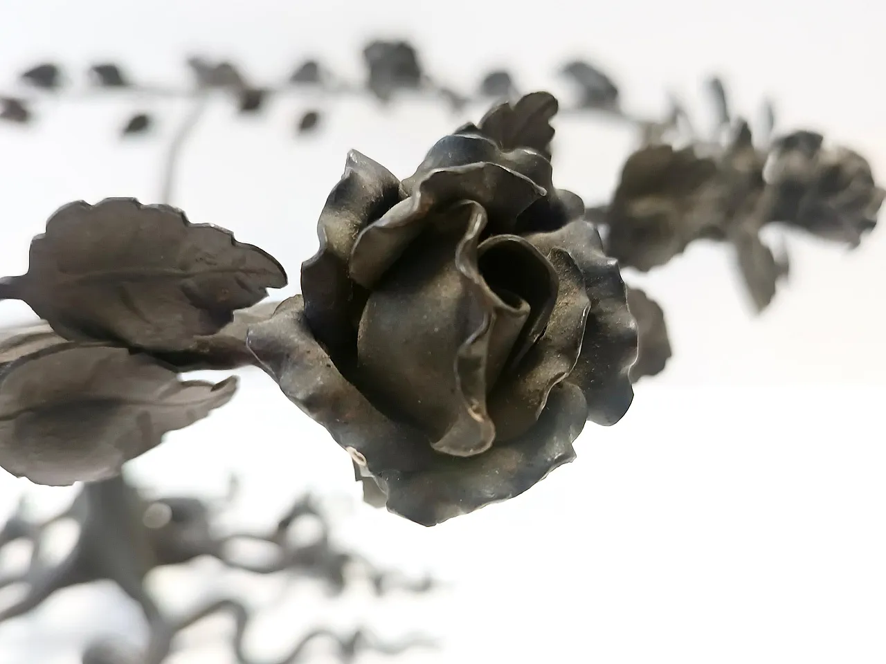 Murano Glass and Wrought Iron Cake Stand attr. to Vittorio Zecchin, Italy 14