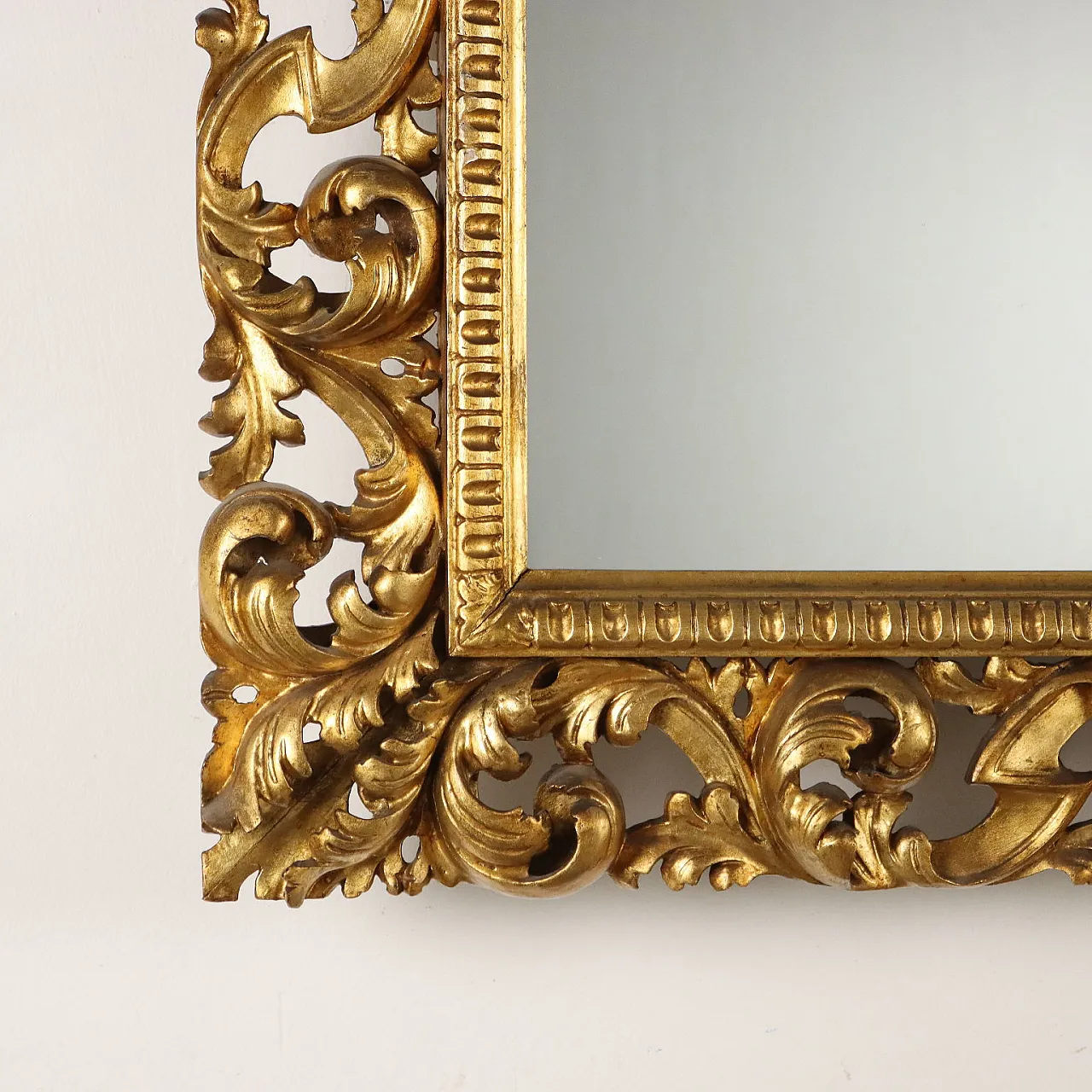 Specchiera in stile Rinascimento in pino svizzero, 20th century 5