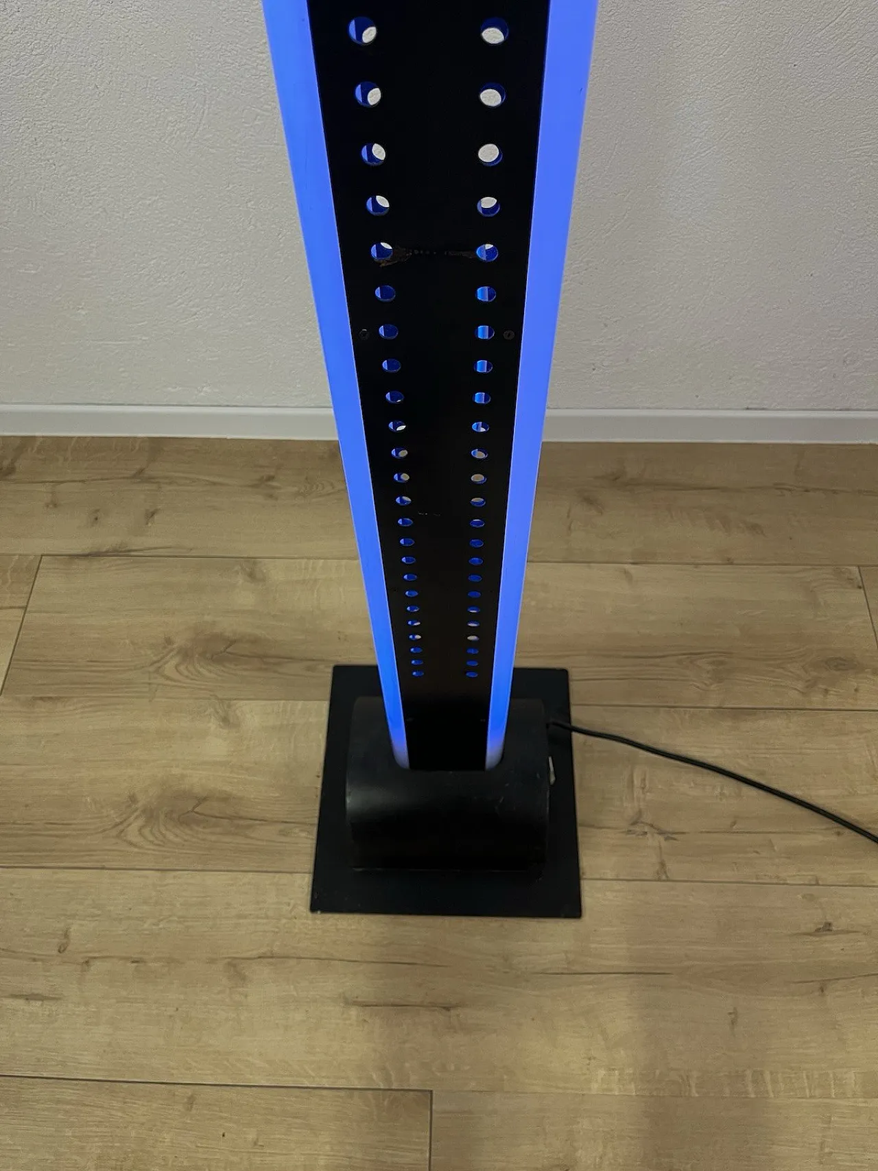 Postmodern floor lamp by Ettore Sottsass, 1980s 5